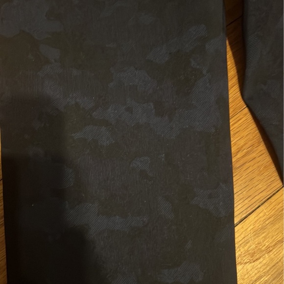 Lululemon leggings - Picture 3 of 3